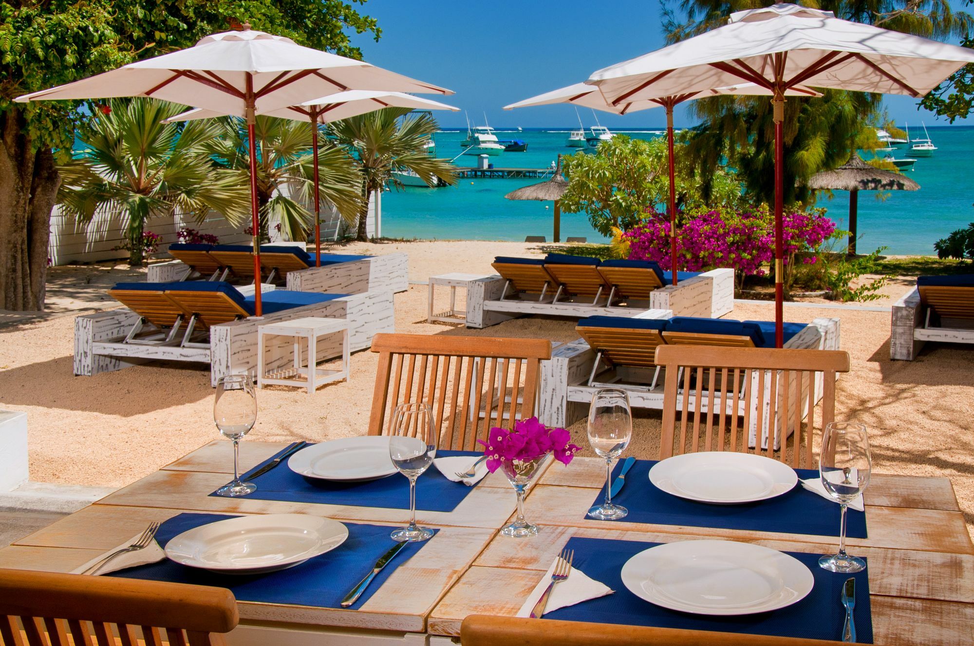 R Beach Club Trou aux Biches Bagian luar foto